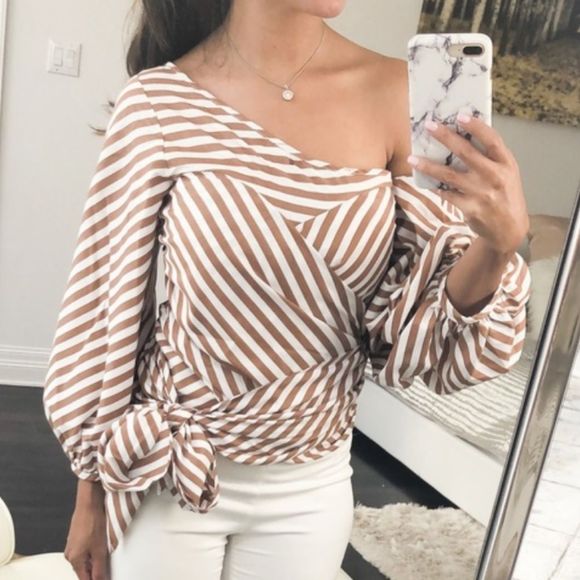 NWT StyleKeepers Wrap Me in Love One-Shoulder Top Size M Brown & White Striped - Picture 2 of 12